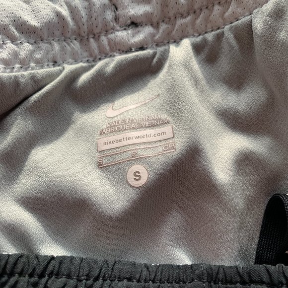 Nike Athleisure 6 Piece Workout Bundle - Picture 8 of 13